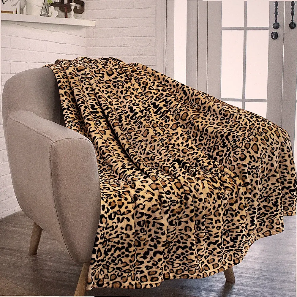Cheetah Fleece Throw Blanket | Cheetah Leopard Animal Print Flannel Blanket |...