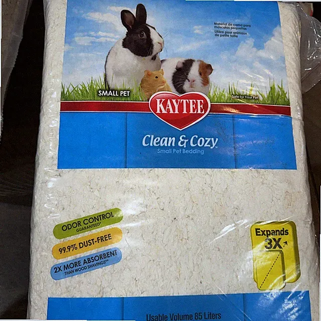 Kaytee Clean & Cozy Odor Control Small Animal Bedding, White, 85 Liters